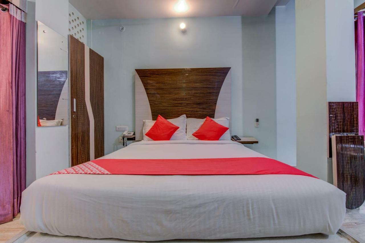 Oyo 18873 Hotel Comfort Deoghar Eksteriør billede